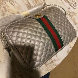 Gucci laminated silver shoulder bag